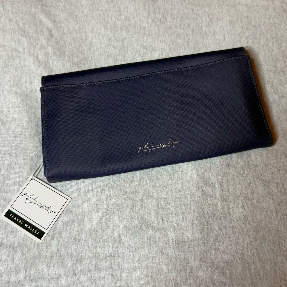 💜 Philosophy Travel Wallet‎ – Purple (NWT) ✈️